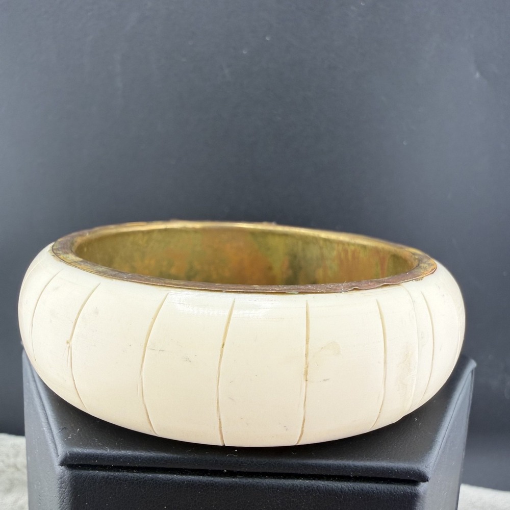 Vintage Estate Bangle Bracelet Cream Brass Inlay Bohemian 8.5"